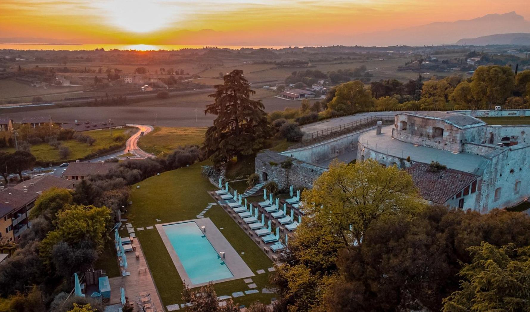 Relais Forte Benedek Wine & Spa - Adults Only Pastrengo Exterior foto